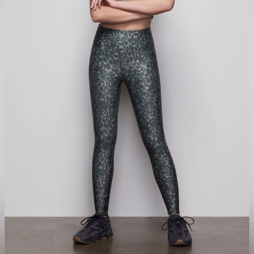 Good American Green Leopard Print Leggings